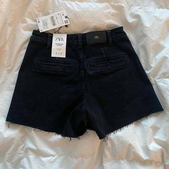 Zara High Waist Denim Shorts - Picture 2 of 3